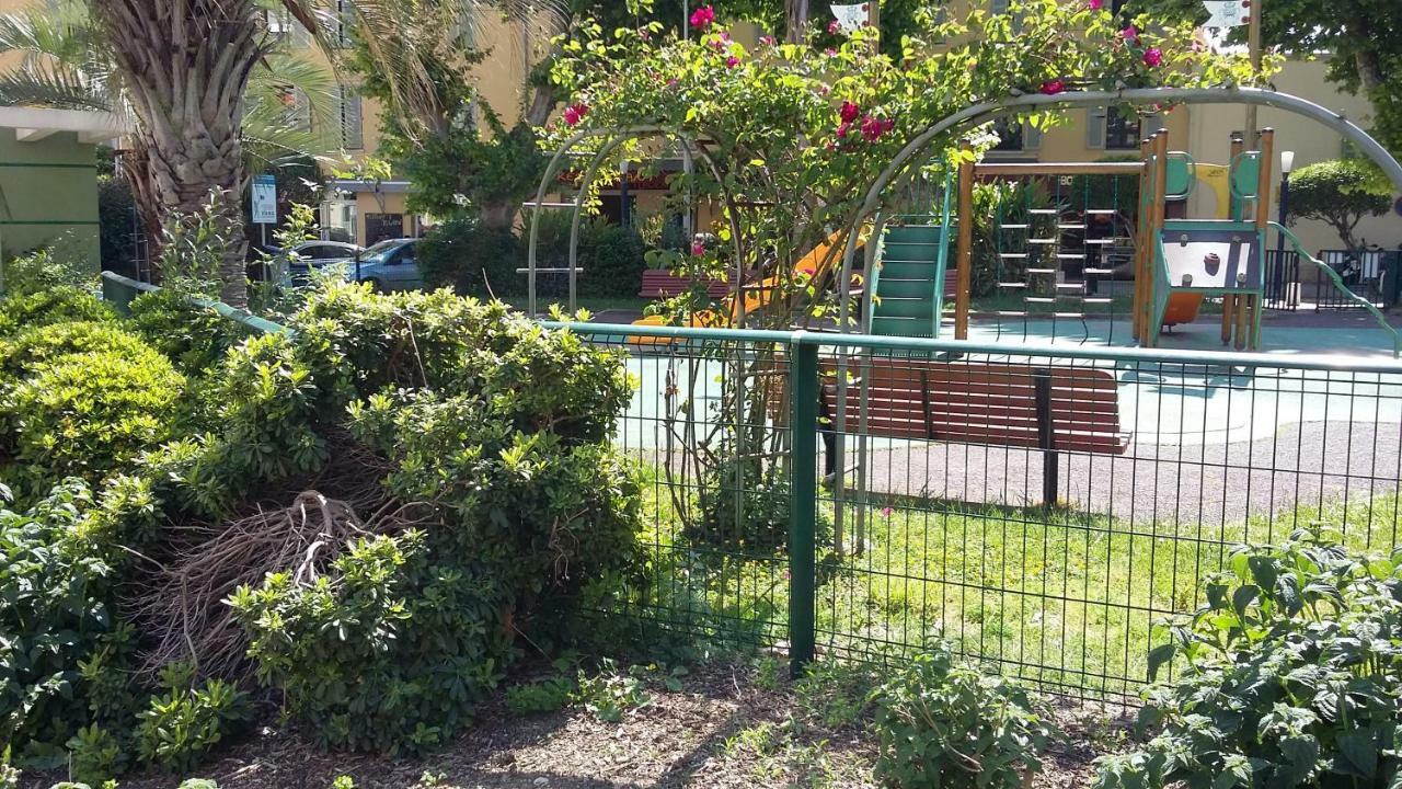 Ferienwohnung Jardins Du Pont Du Lys Juan-les-Pins Exterior foto